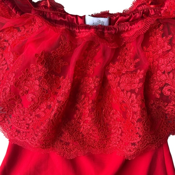 NWT Badgley Mischka Red Lace Off Shoulder Evening Dress Sz 6 - Picture 5 of 8